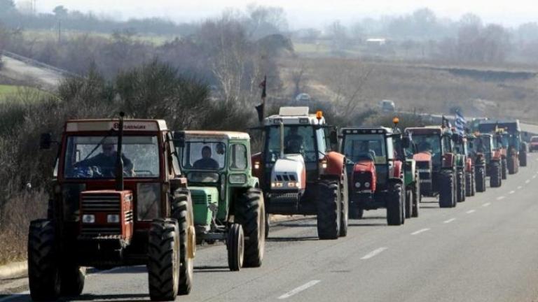 Κλειστή από αγρότες η εθνική οδός Σερρών - Θεσσαλονίκης