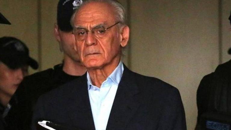 Επιστρέφει στις φυλακές ο Τσοχατζόπουλος-Δεν κατάφερε να συγκεντρώσει την χρηματική εγγύηση των 200.000 ευρώ