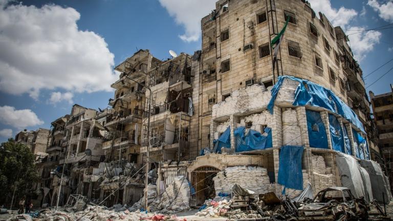 Live camera: Τουλάχιστον 27 νεκροί από τις αεροπορικές επιδρομές σήμερα στο Χαλέπι!