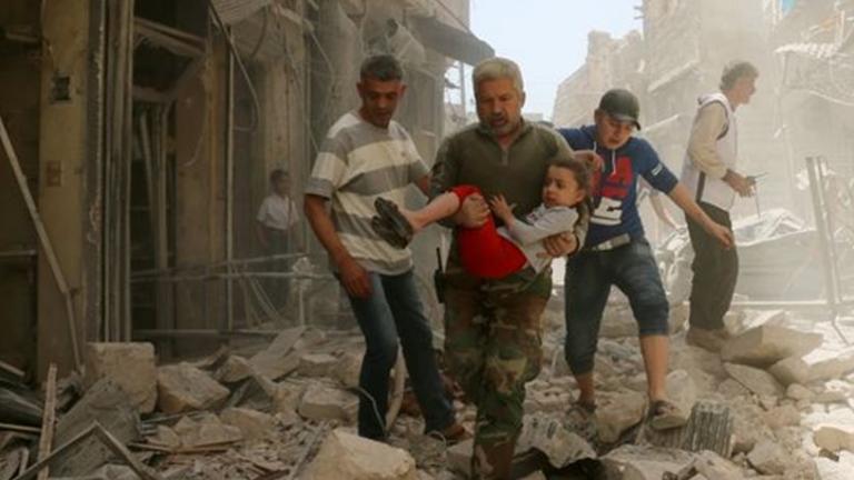Τουλάχιστον επτά παιδιά σκοτώθηκαν από βομβαρδισμό σχολείου στο Χαλέπι