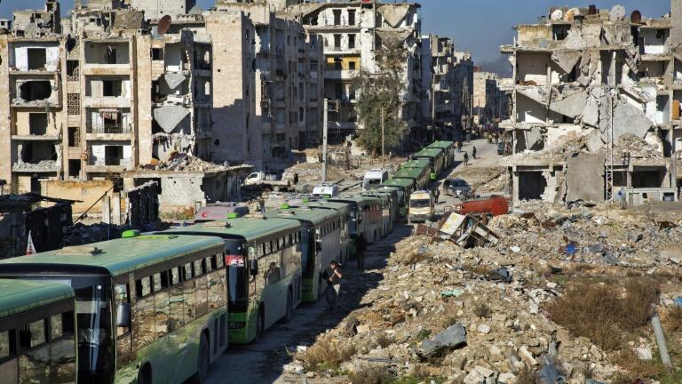 Αναστολή της επιχείρησης απομάκρυνσης των αμάχων από το Χαλέπι