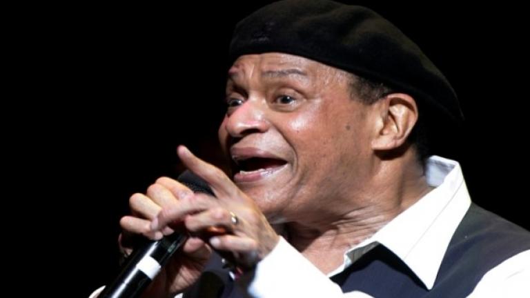 Ο θρυλικός τραγουδιστής της αμερικανικής τζαζ, ο οποίος τιμήθηκε επτά φορές με Βραβεία Grammy πέθανε σε ηλικία 76 ετών