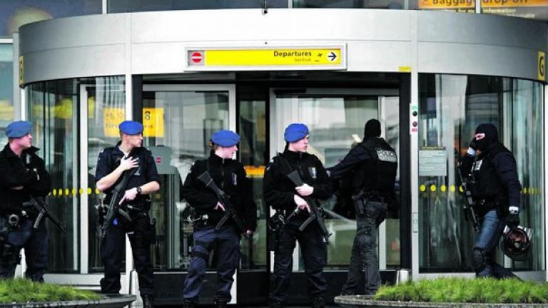 Συναγερμός για τρομοκρατική επίθεση σε αεροδρόμιο –  Δρακόντεια μέτρα ασφαλείας