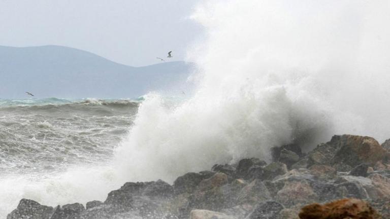 Προβλήματα στις ακτοπλοϊκές συγκοινωνίες λόγω ισχυρών ανέμων στο Αιγαίο