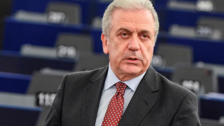 Δημήτρης Αβραμόπουλος: «H προσφυγική κρίση, και όχι η οικονομική, θέτει σε αμφισβήτηση και δοκιμάζει την Ευρώπη»