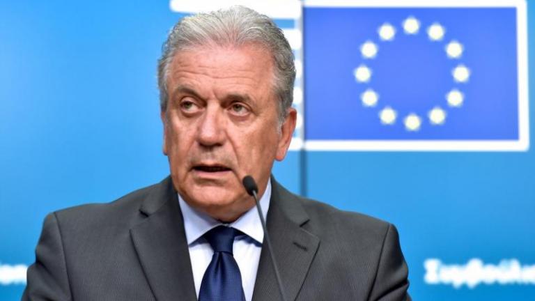 Δ. Αβραμόπουλος προς τις χώρες Β. Αφρικής: «Η ΕE σας βοηθάει, αλλά ζητά και τη συνεργασία σας στο προσφυγικό»