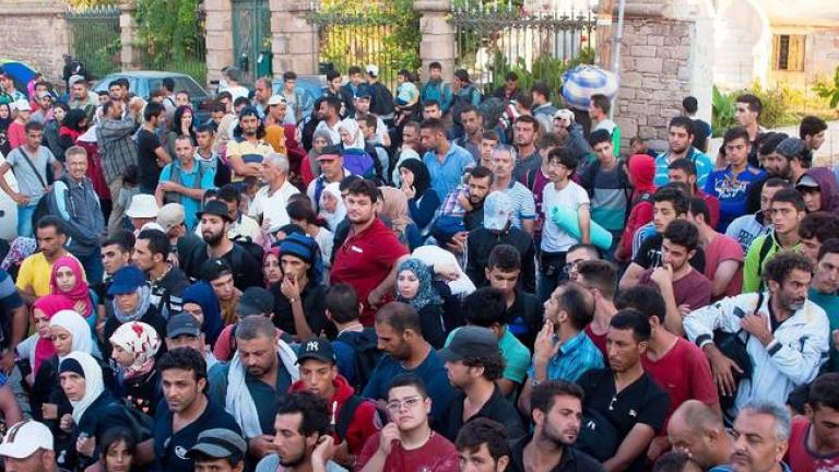 αυξημένη ροή μεταναστών και προσφύγων στη Μυτιλήνη