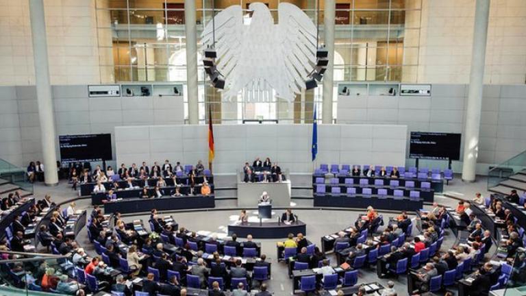 Στο στόχαστρο των "σκληρών" του Βερολίνου ο Σόιμπλε για την συμφωνία στο Eurogroup