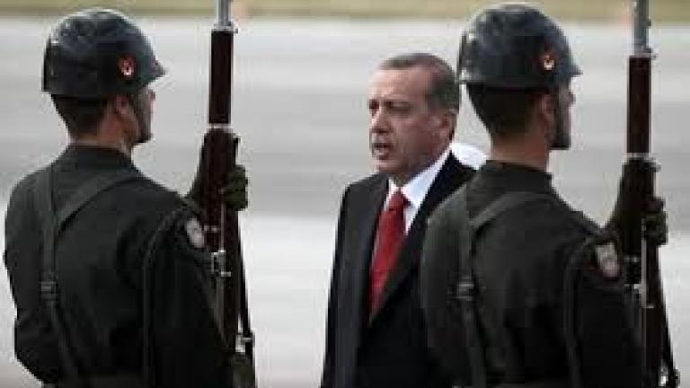 Ο Ερντογάν προκαλεί στην Κάρπαθο με στρατιωτικές ασκήσεις