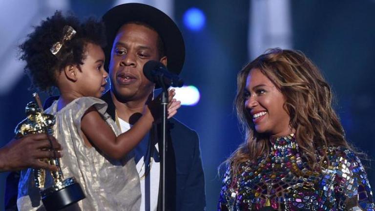 Γέννησε η Beyonce! Καλωσορίζει τα δίδυμα στη ζωή της