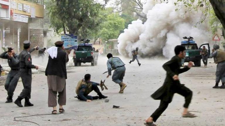 Τραυματίστηκε βουλευτής, και ο γιός του, σε βομβιστική επίθεση στην Καμπούλ!