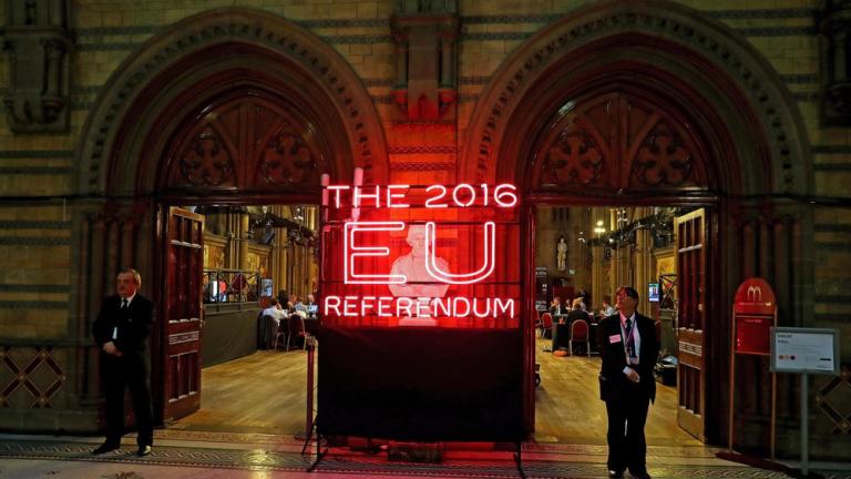 Σόιμπλε: Η ΕΕ δεν μπορεί να συνεχίσει όπως πριν το Brexit