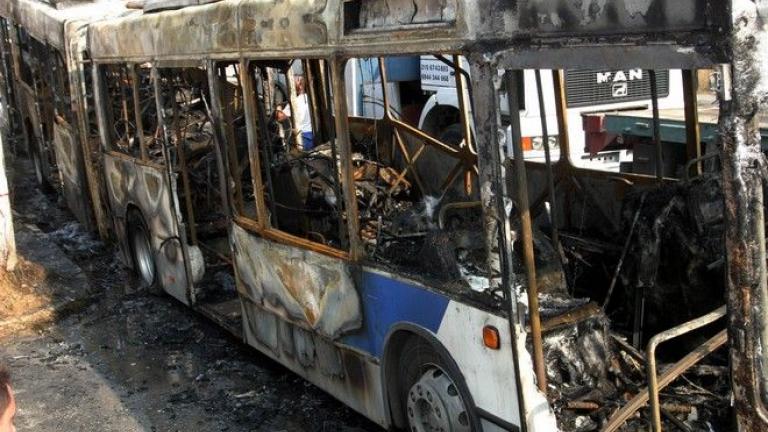 Δεν κινδύνευσε κανείς από την φωτιά που ξέσπασε σε λεωφορείο