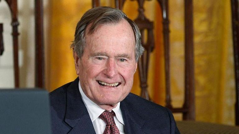 Ο πρώην πρόεδρος των ΗΠΑ Τζορτζ Μπους  ο πρεσβύτερος διεκομίσθη σε μονάδα εντατικής θεραπείας 