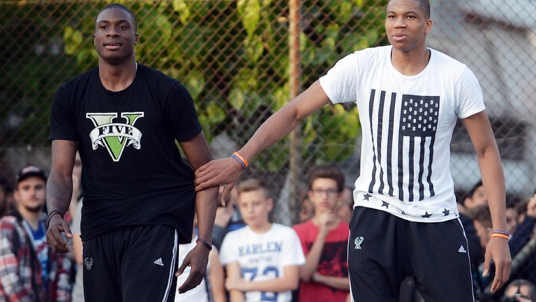 Γιάννης Αντετοκούνμπο: Πάντα θα είναι μαζί μας η Ελλάδα και θα την εκπροσωπούμε