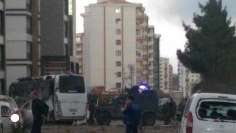 Τέσσερις  νεκροί και 20 τραυματίες από βόμβα στο Ντιγιάρμπακιρ