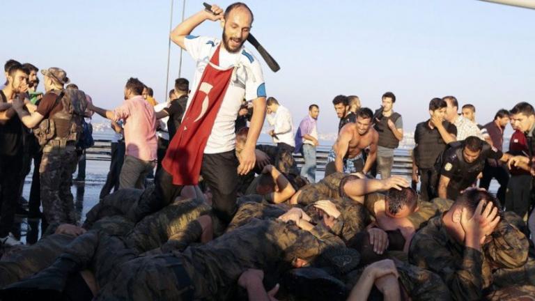 Πραξικόπημα στην Τουρκία: Διεθνής Αμνηστία: “Ακόμα και βιασμούς με κλομπς δέχτηκαν οι συλληφθέντες!”