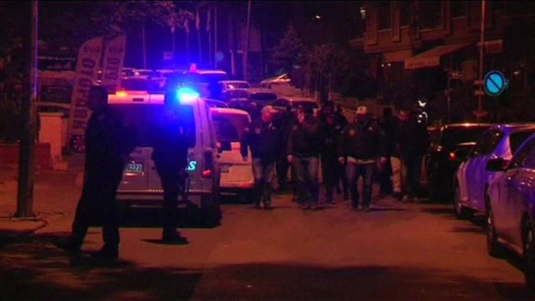 CNN Turk: Ρουκέτα ερρίφθη εναντίον αστυνομικού τμήματος στην Κωνσταντινούπολη