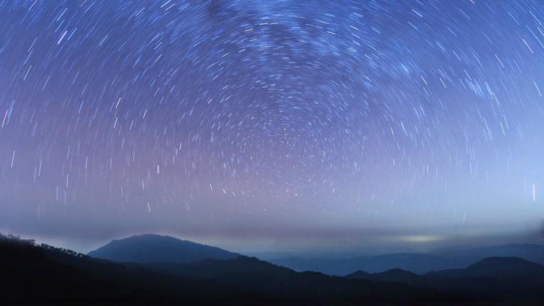 Έρχονται οι Διδυμίδες! Μια από τις πιο θεαματικές βροχές αστεριών!