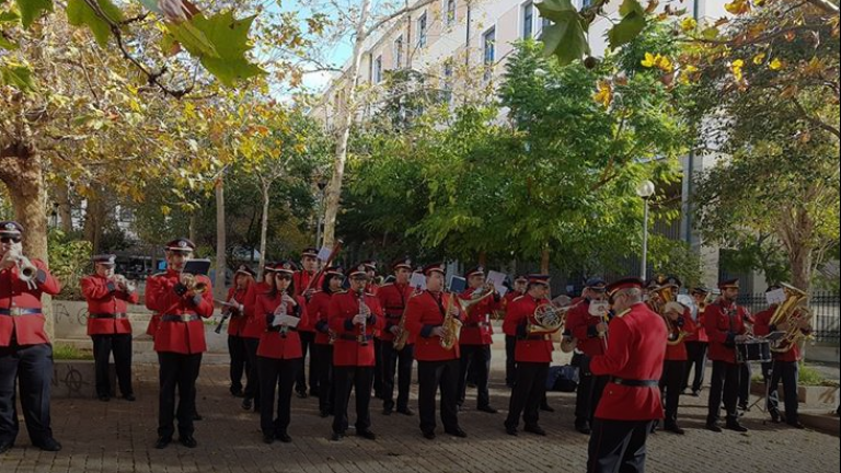 Για ποιον λόγο αναβάλλονται οι προγραμματισμένες εορταστικές εκδηλώσεις στους εξωτερικούς χώρους της πόλης 