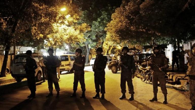 Μπαγκλαντές: Η αστυνομία «πιθανόν» να εκτέλεσε όμηρο των τζιχαντιστών κατά λάθος