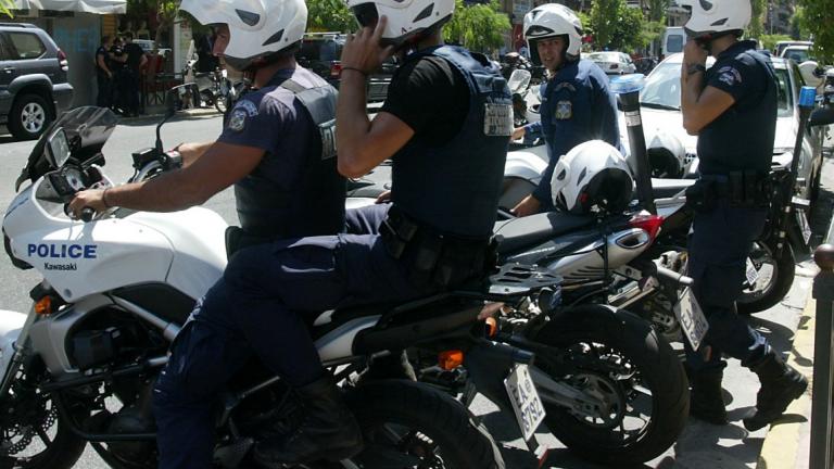 Ηλικιωμένος πυροβόλησε και τραυμάτισε σοβαρά την εν διαστάσει σύζυγό του  