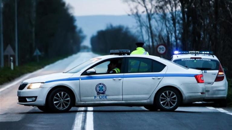 Δύο συλλήψεις για μεταφορά παράτυπων μεταναστών στη Λάρισα