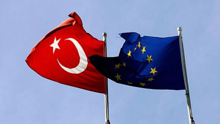 Σε ισχύ από σήμερα η συμφωνία επανεισδοχής ΕΕ-Τουρκίας