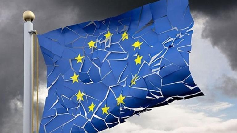Sueddeutsche Zeitung: Η Ευρώπη κινδυνεύει να διαλυθεί