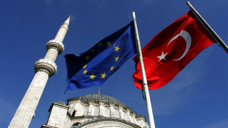 Οι εκλογές στην Ολλανδία και το χάσμα Τουρκίας-ΕΕ
