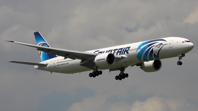 Αγνοείται αιγυπτιακό αεροσκάφος με 69 επιβαίνοντες