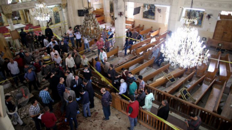 Αίγυπτος: Σε στρατοδικείο οι ύποπτοι για τις βομβιστικές επιθέσεις σε χριστιανικές εκκλησίες
