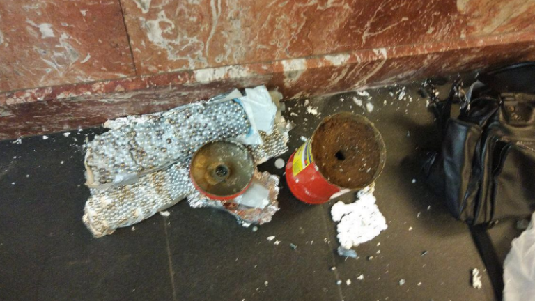 Αγία Πετρούπολη: Φωτογραφία του εκρηκτικού μηχανισμού που εντοπίστηκε στον δεύτερο σταθμό του μετρό