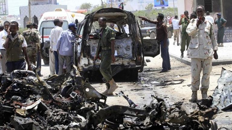 Σομαλία: Πάνω από 10 νεκροί σε διπλή επίθεση