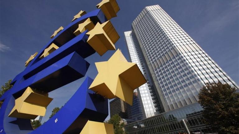 Η ΕΚΤ δεν εξετάζει επί του παρόντος να αλλάξει τους κανόνες για τις αγορές ομολόγων