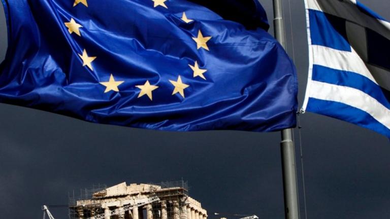 Handelsblatt: Τα 5 πιθανά πακέτα του ESM για την ελάφρυνση του ελληνικού χρέους