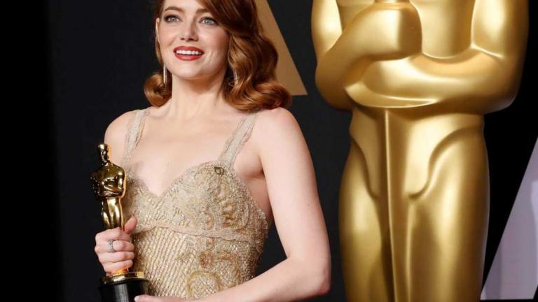 Το φόρεμα των 1.700 ωρών!