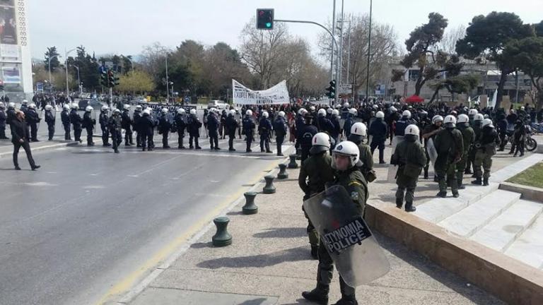 Αναβλήθηκε για την Τετάρτη η δίκη για τα επεισόδια στον Λευκό Πύργο