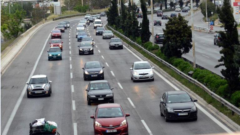 Αυξημένη η κυκλοφορία στις εθνικές οδούς Αθηνών-Κορίνθου και Αθηνών-Λαμίας