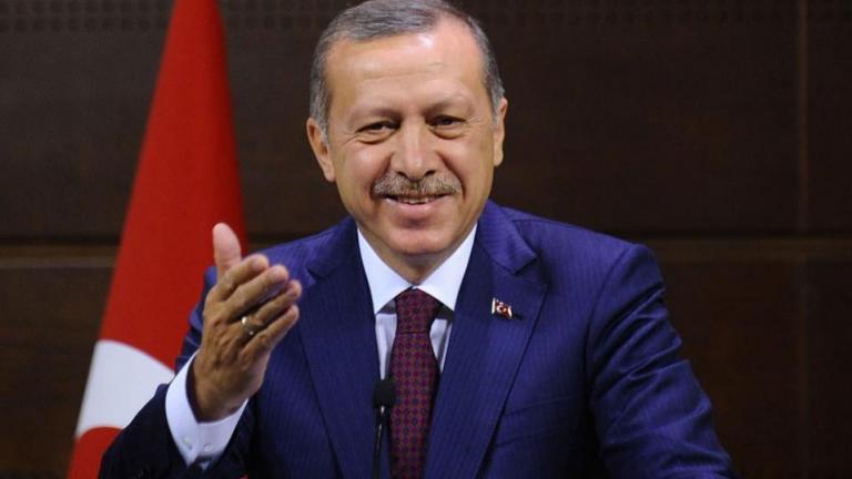 Ο Ερντογάν αφαιρεί την υπηκοότητα σε 130 Τούρκους πολίτες