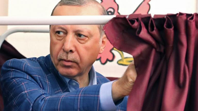 Τουρκία Δημοψήφισμα: Τι δείχνουν τα πρώτα αποτελέσματα