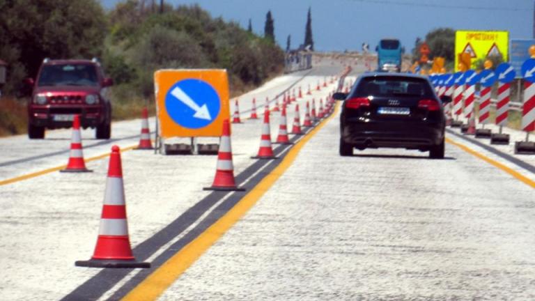 Κυκλοφοριακές ρυθμίσεις στην οδό Αιόλου, από αύριο, λόγω εργασιών της Περιφέρειας Αττικής