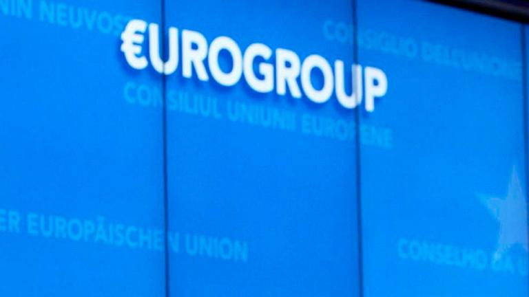 Σε εκταμίευση της δόσης και ελάφρυνση του χρέους προσδοκά η κυβέρνηση από το σημερινό Eurogroup
