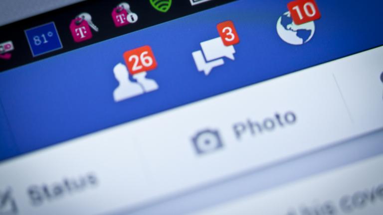 Το Facebook δεν πρόκειται να σταματήσει το διαμοιρασμό ψευδών ειδήσεων, υποστηρίζουν οι ειδικοί
