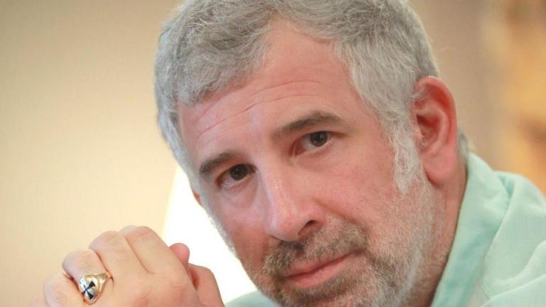 Το πρόβλημα υγείας του Πέτρου Φιλιππίδη: Γιατί έπεσε η αυλαία στην παράσταση που συμμετέχει