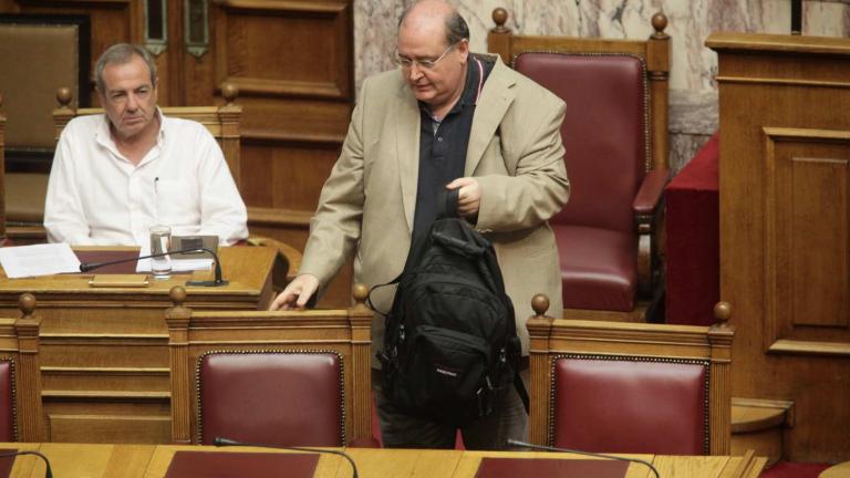 Το υπουργείο Παιδείας επαναφέρει τους αιώνιους φοιτητές 