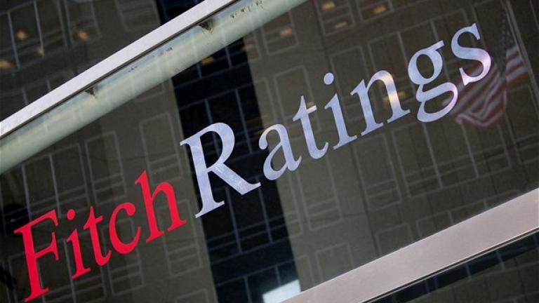 Fitch: Μείωση κατά 5% των επενδύσεων στη Βρετανία λόγω Brexit 