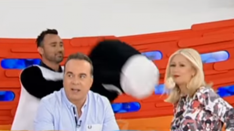 Ο Γιώργος Καπουτζίδης ήταν το “πρόβατο” στην εκπομπή ΦΜ Live! (ΒΙΝΤΕΟ)