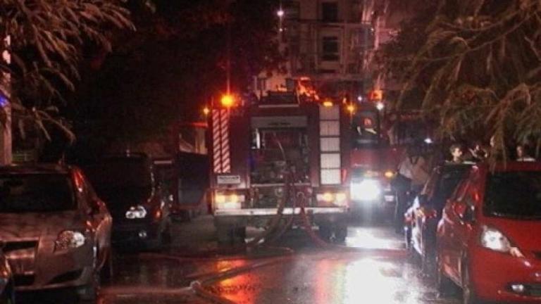 Δύο άτομα απανθρακώθηκαν από φωτιά σε διαμέρισμα στο Μενίδι