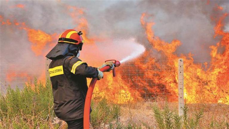 Τεράστιες καταστροφές από τη μεγάλη πυρκαγιά στην Ιεράπετρα Λασιθίου